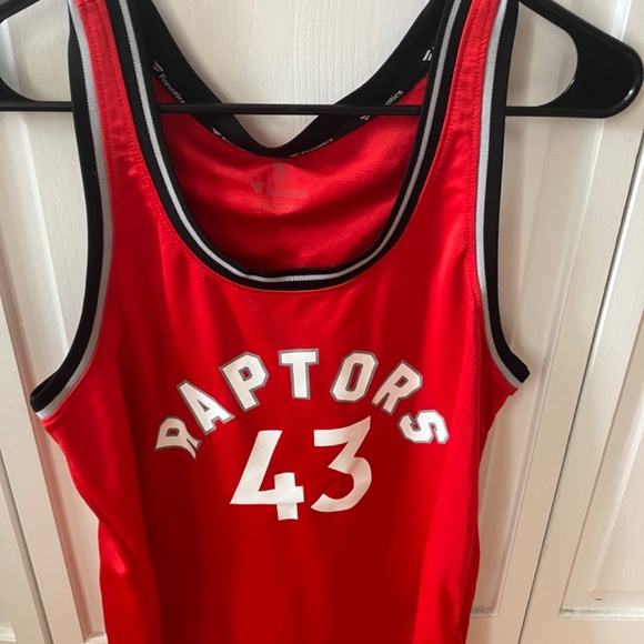 Toronto Raptors Tank Top - Picture 2 of 2